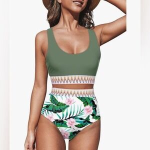 NWT Dokotoo Size M Green Top Floral Bottom Bikini With Colorful Chevron Bands‎